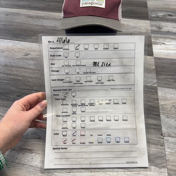 Patagonia Gray Pink Red Men One Size Mesh Back Snapback Baseball Trucker Cap Hat - Picture 7 of 7